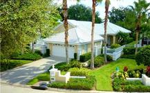 Krásný dům na prodej nedaleko od golfového klubu ve Venice, Florida